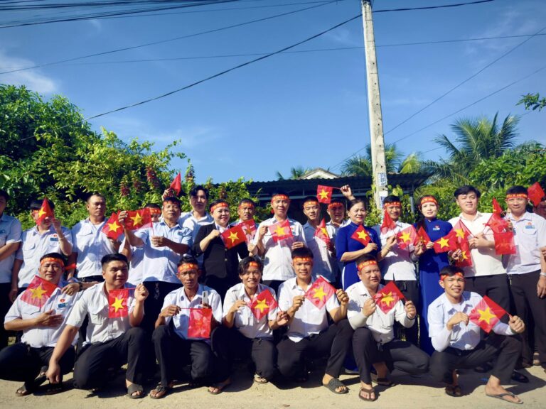 Công ty Taxi Ninh Hòa Tổ Chức Lễ 2/9 Kết Hợp Trung Thu – Niềm Vui Đoàn Viên